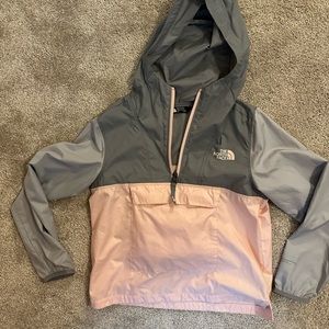 North Face windbreaker in pink/grey size 7/8